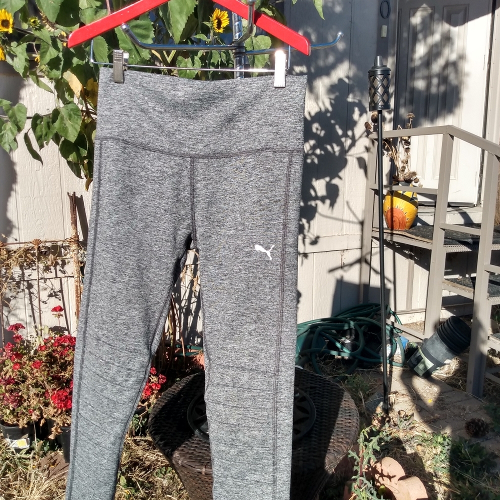 EUC PUMA active moto leggings Sz Small Grey